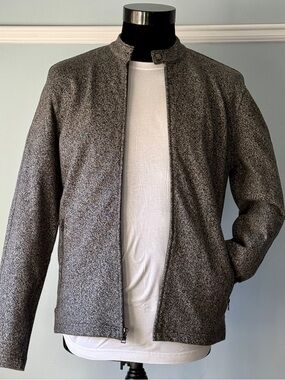 Calvin Klein Men's Tab Collar Zip-Up Knit Sweater